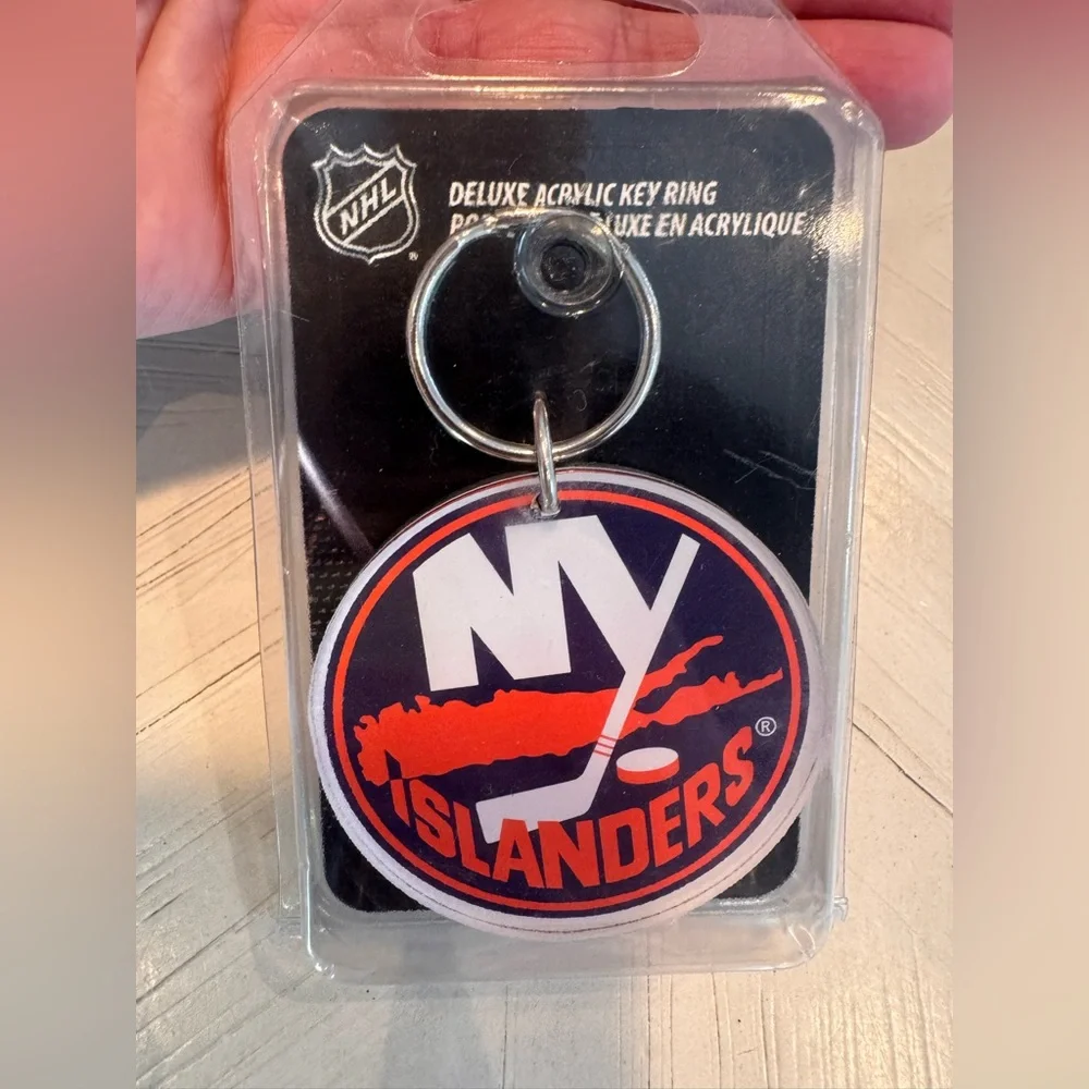 New York Islanders WinCraft Premium Acrylic Core Key Ring – Officially Licensed